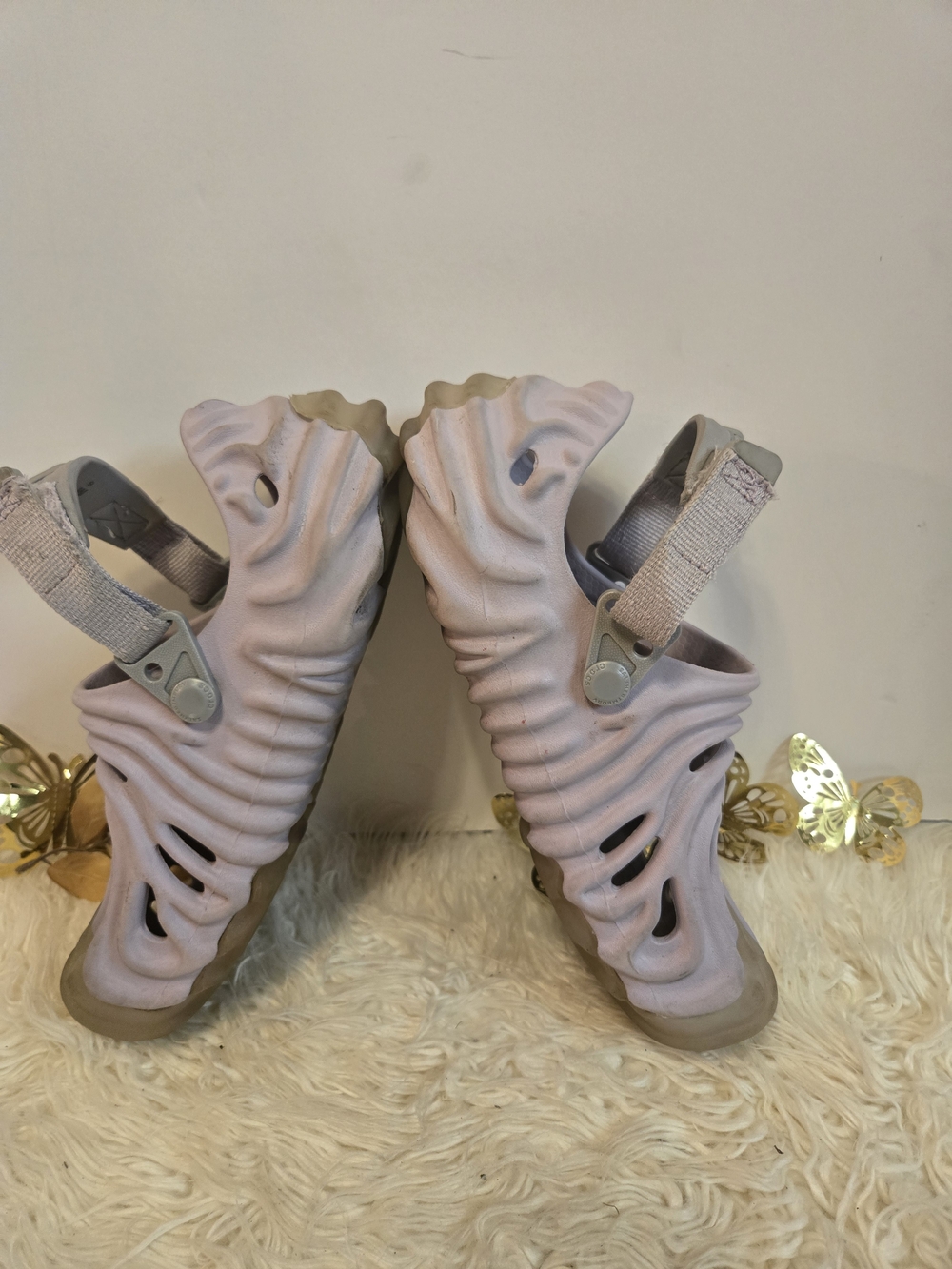 CROCS Wave-Textured Sandals in Pale Pink with Tan Soles